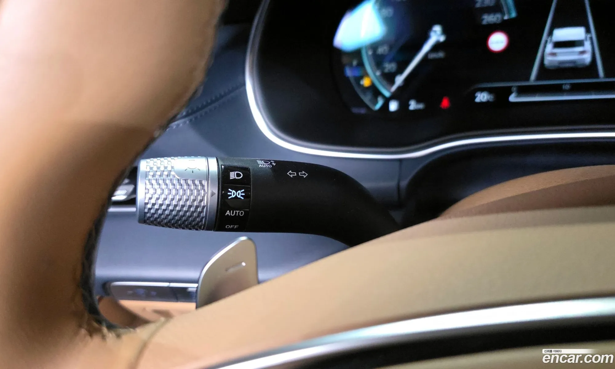 Genesis GV80 2023 — 23