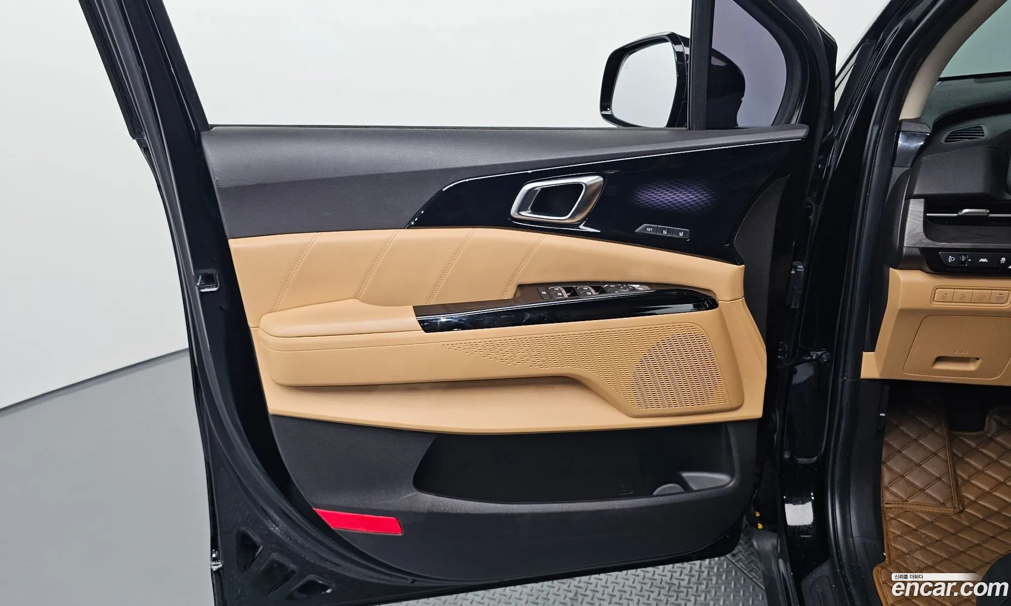 Kia Carnival 2022 — 13