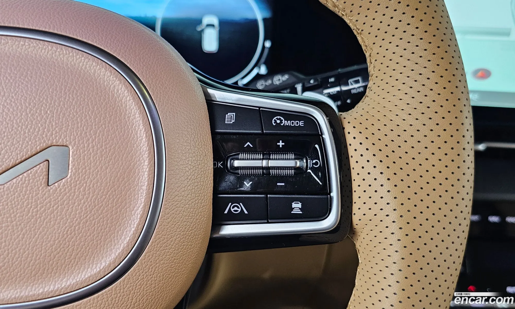 Kia Carnival 2022 — 2