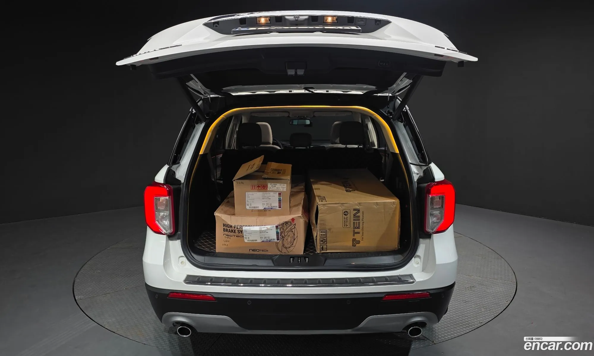 Ford Explorer 6th Gen 2021 1FMSK8FH5MGB48202 — 11
