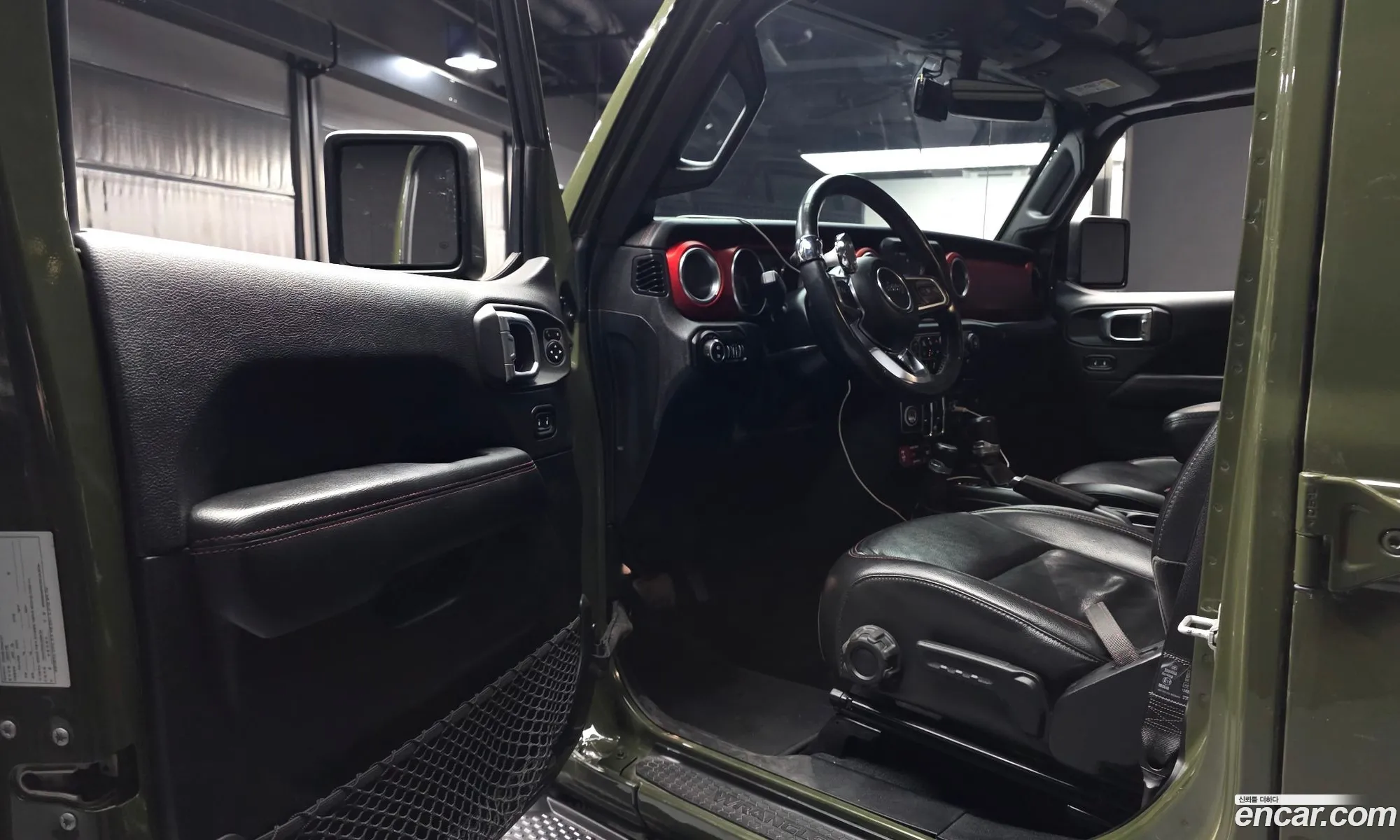 Jeep Wrangler 2020 — 10