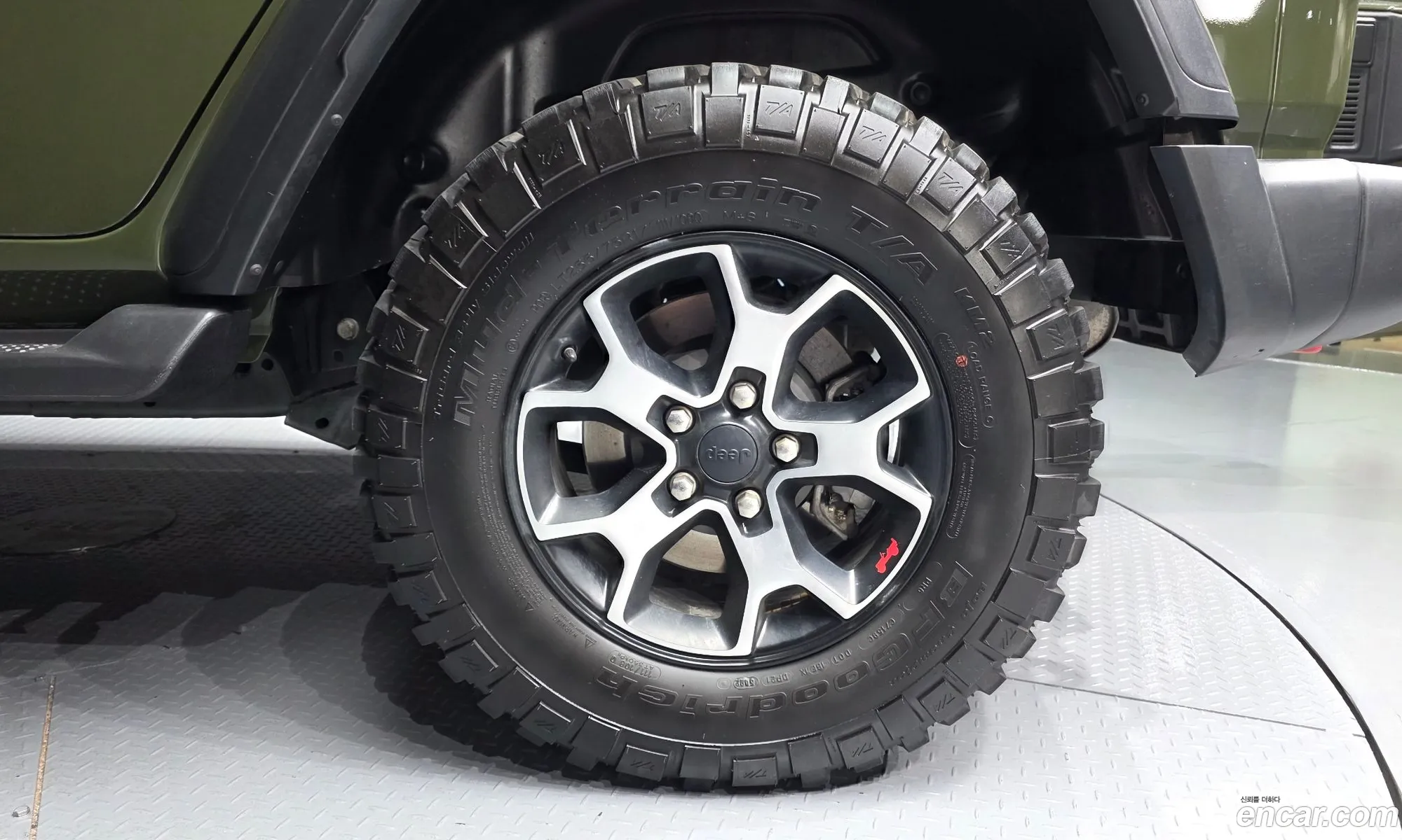 Jeep Wrangler 2020 — 9