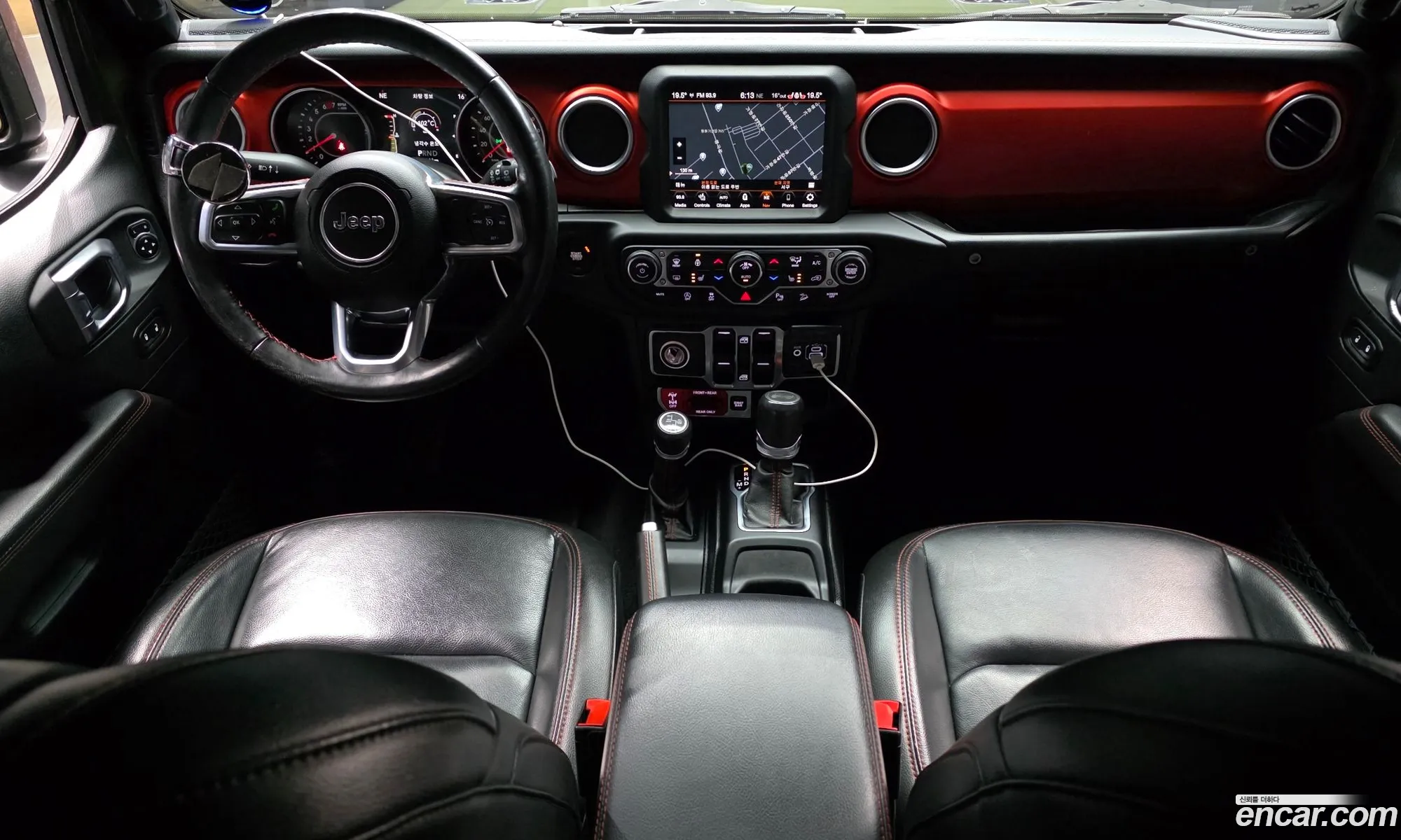 Jeep Wrangler 2020 — 11