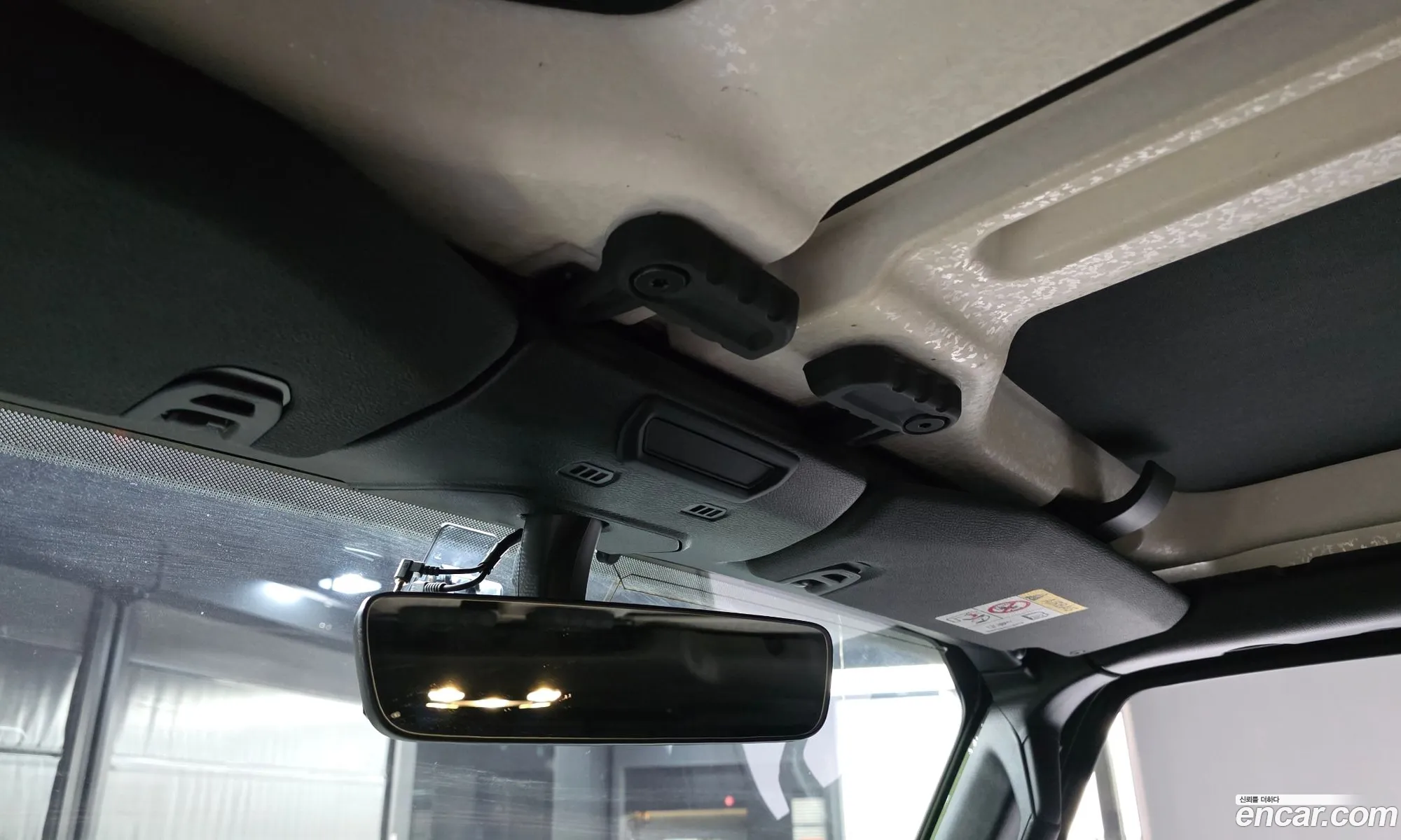 Jeep Wrangler 2020 — 16
