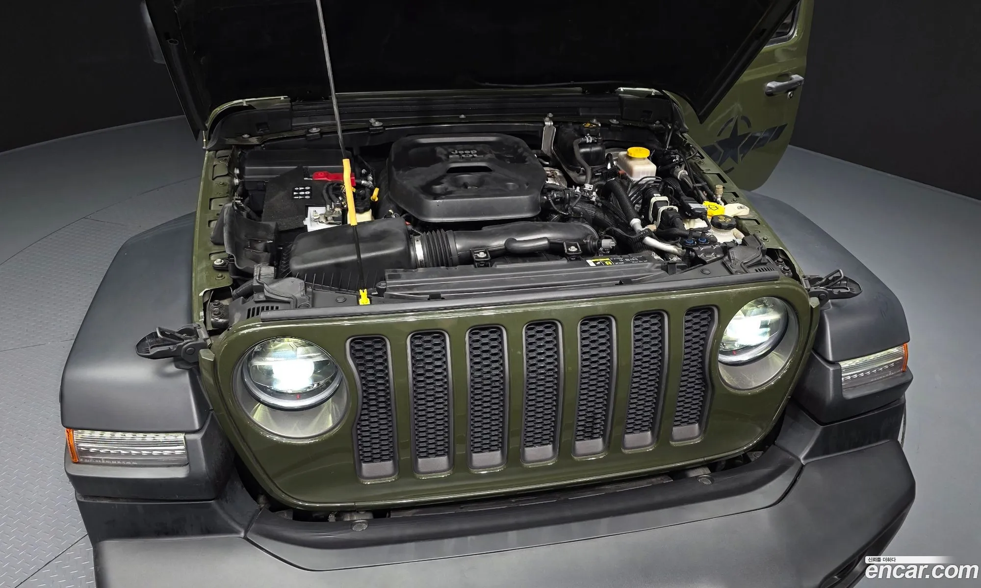 Jeep Wrangler 2020 — 13
