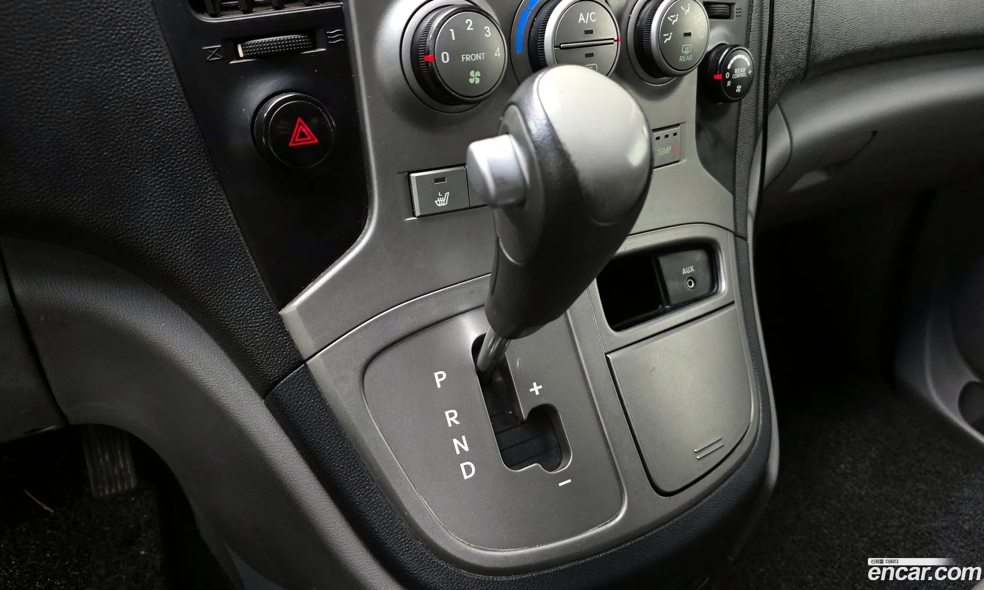 Hyundai Grand Starex 2008 — 3