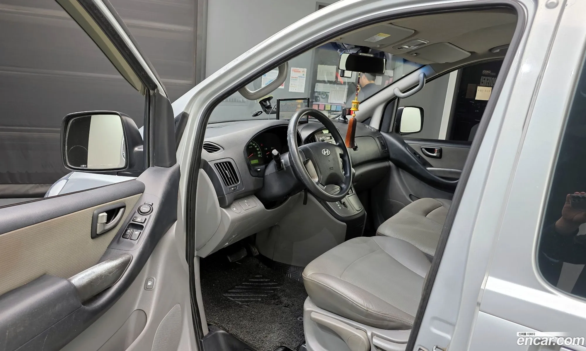 Hyundai Grand Starex 2008 — 20