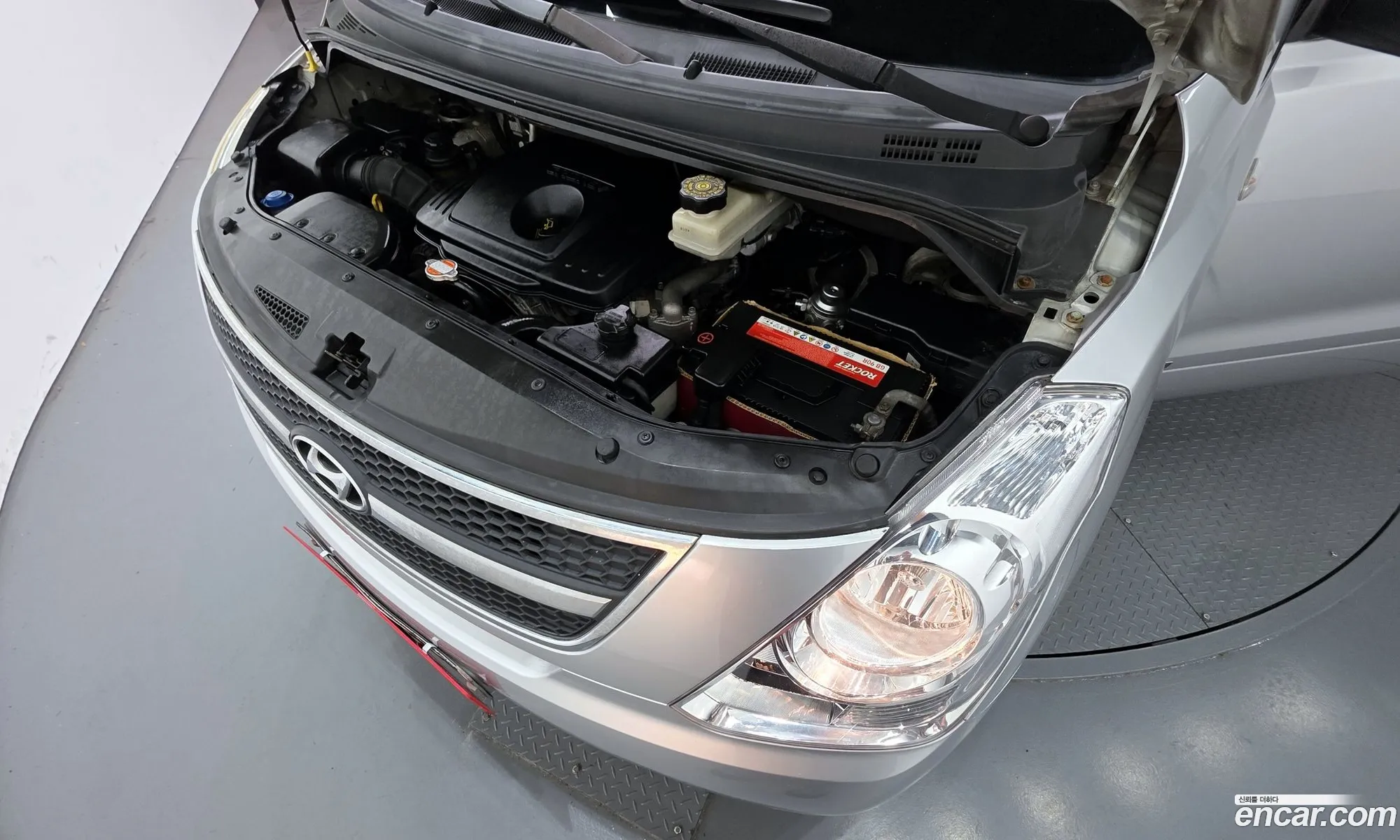 Hyundai Grand Starex 2008 — 2