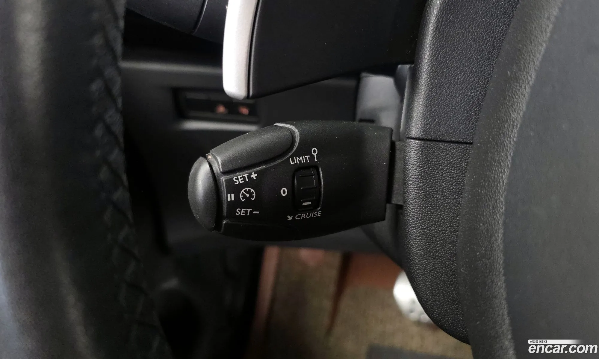 Citroen/DS DS3 2013 VF7SA9HP8DW500827 — 8