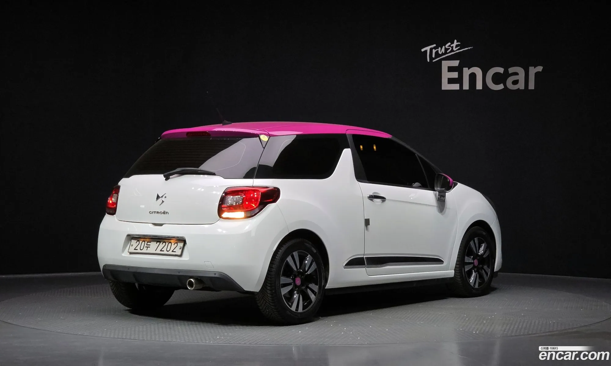 Citroen/DS DS3 2013 VF7SA9HP8DW500827 — 12
