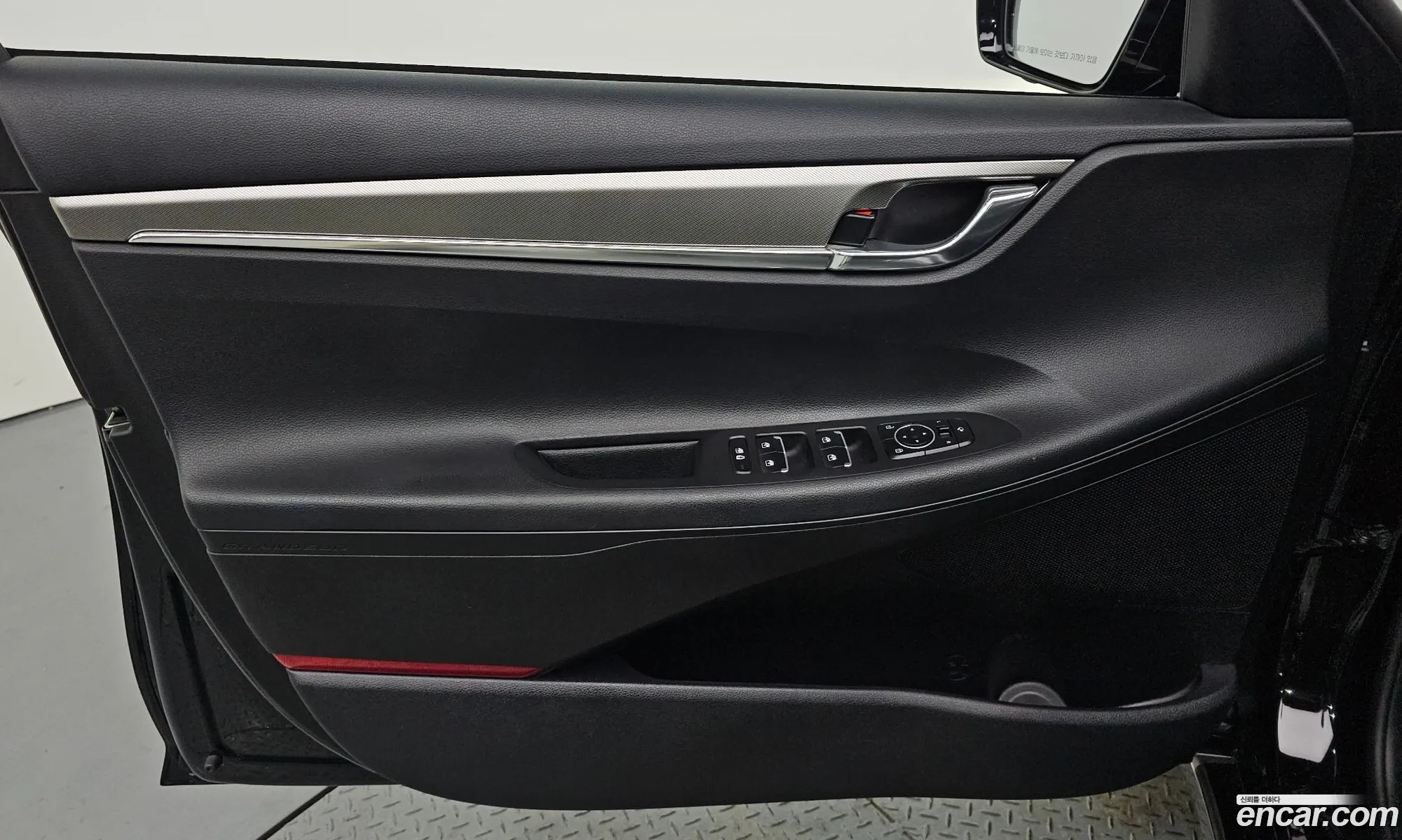 Hyundai Grandeur IG 2022 — 19