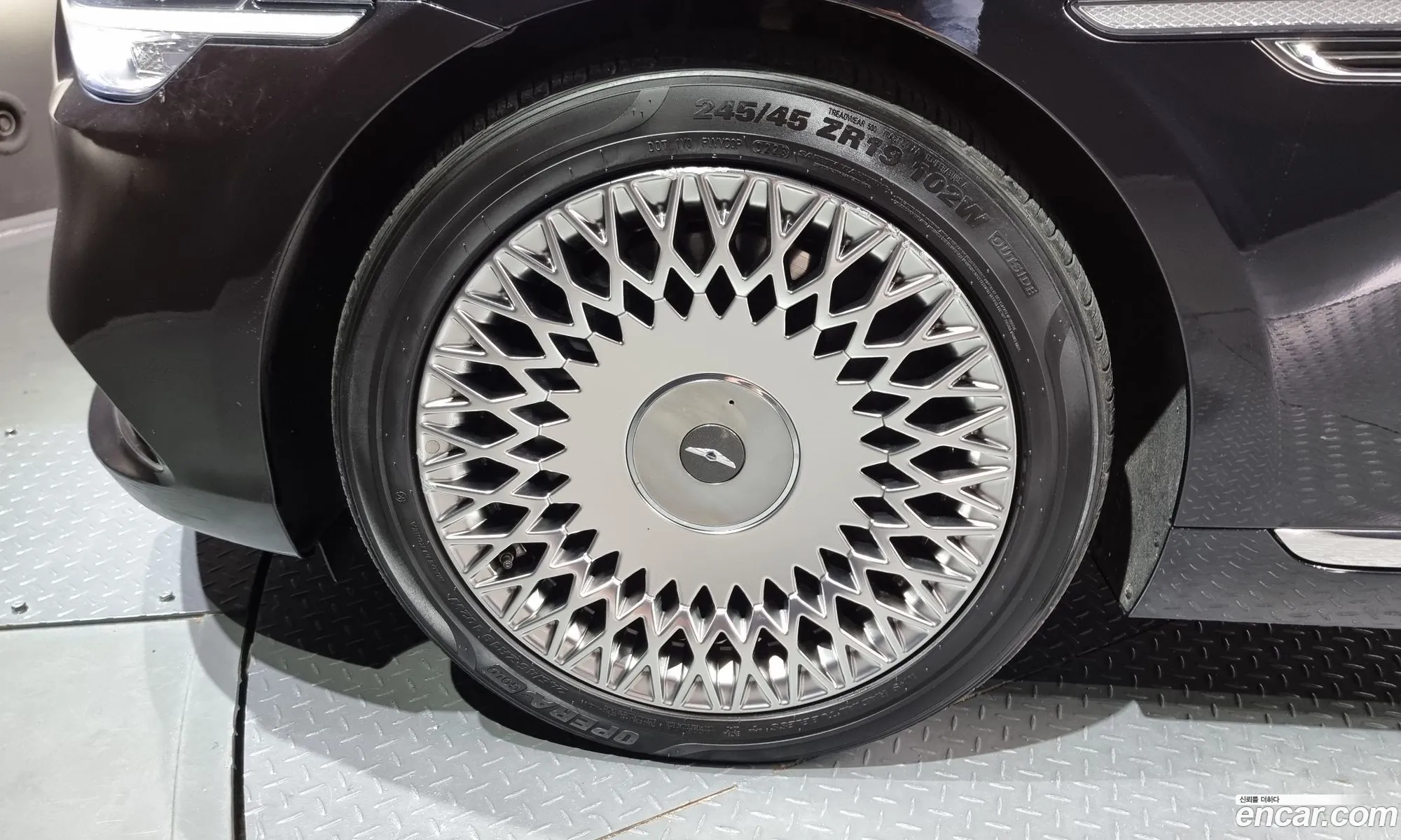 Genesis G90 2020 — 19
