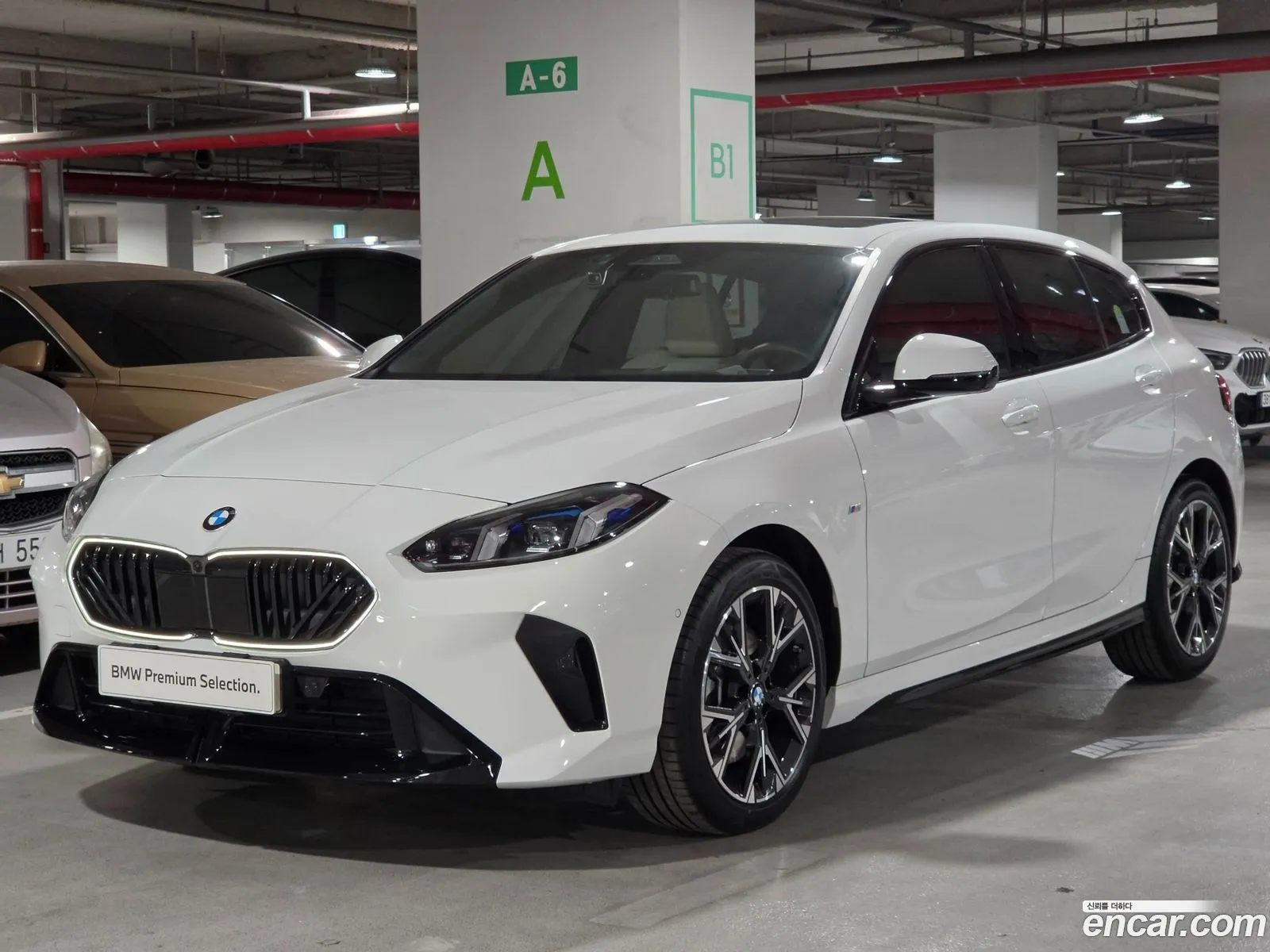BMW 1 Series 2025 — 16