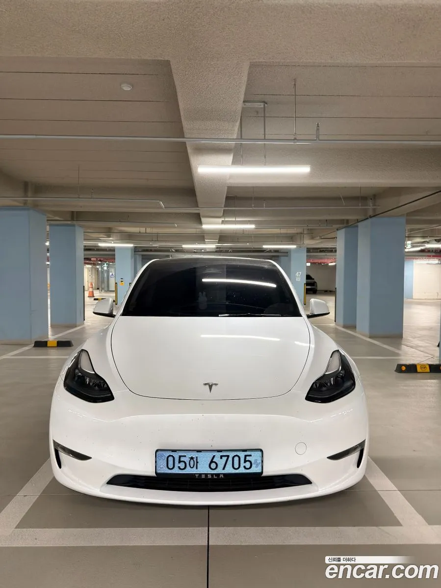 Tesla Model Y 2024 — 20