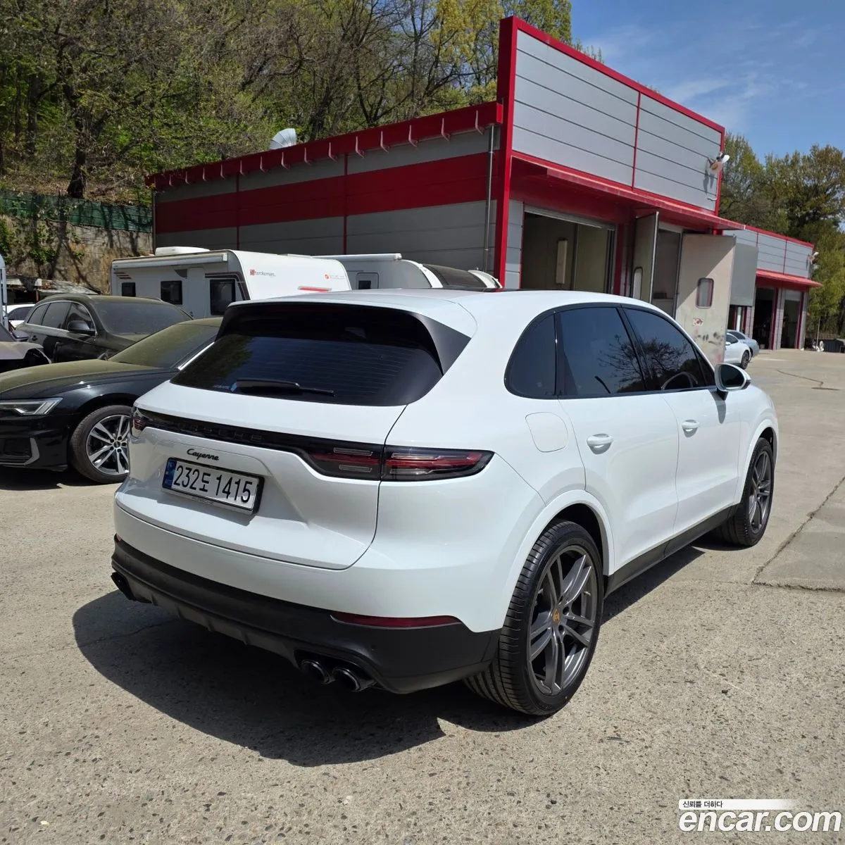 Porsche Cayenne 2023 — 18