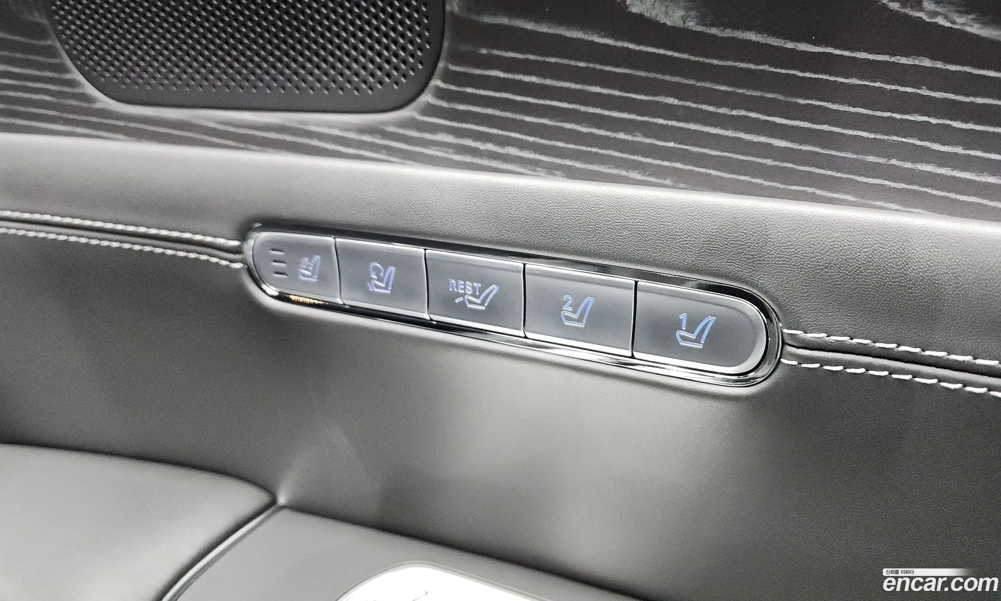 Genesis G90 2022 — 19