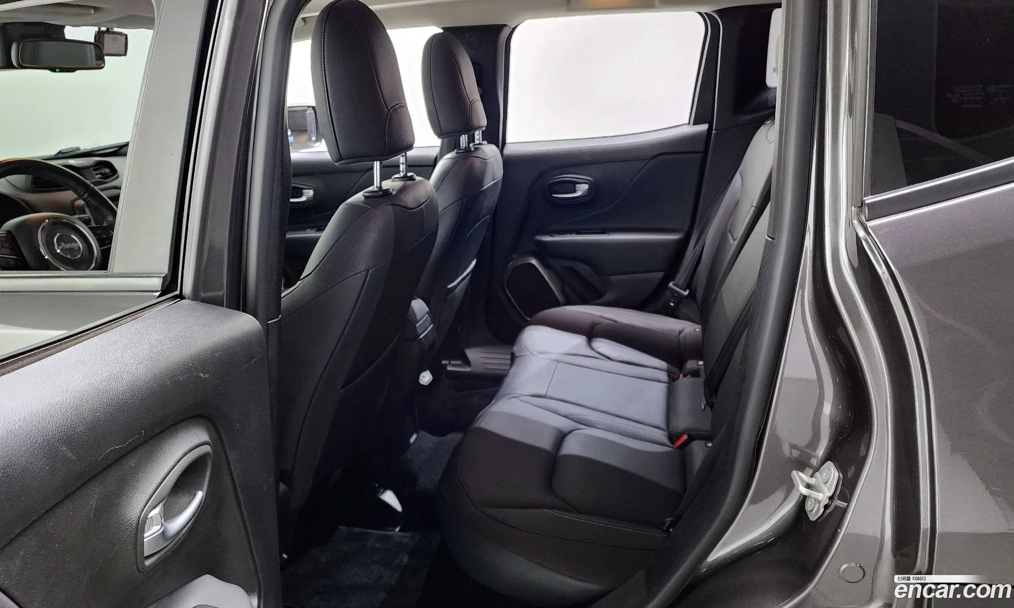 Jeep Renegade 2019 — 7
