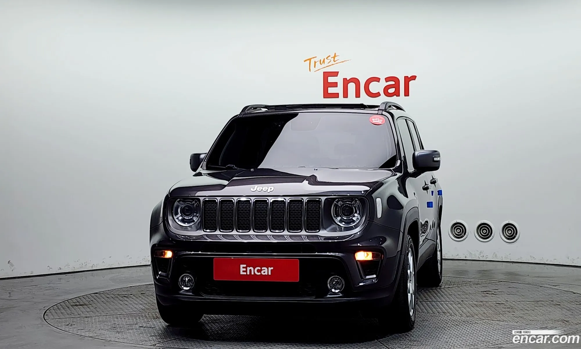 Jeep Renegade 2019 — 11