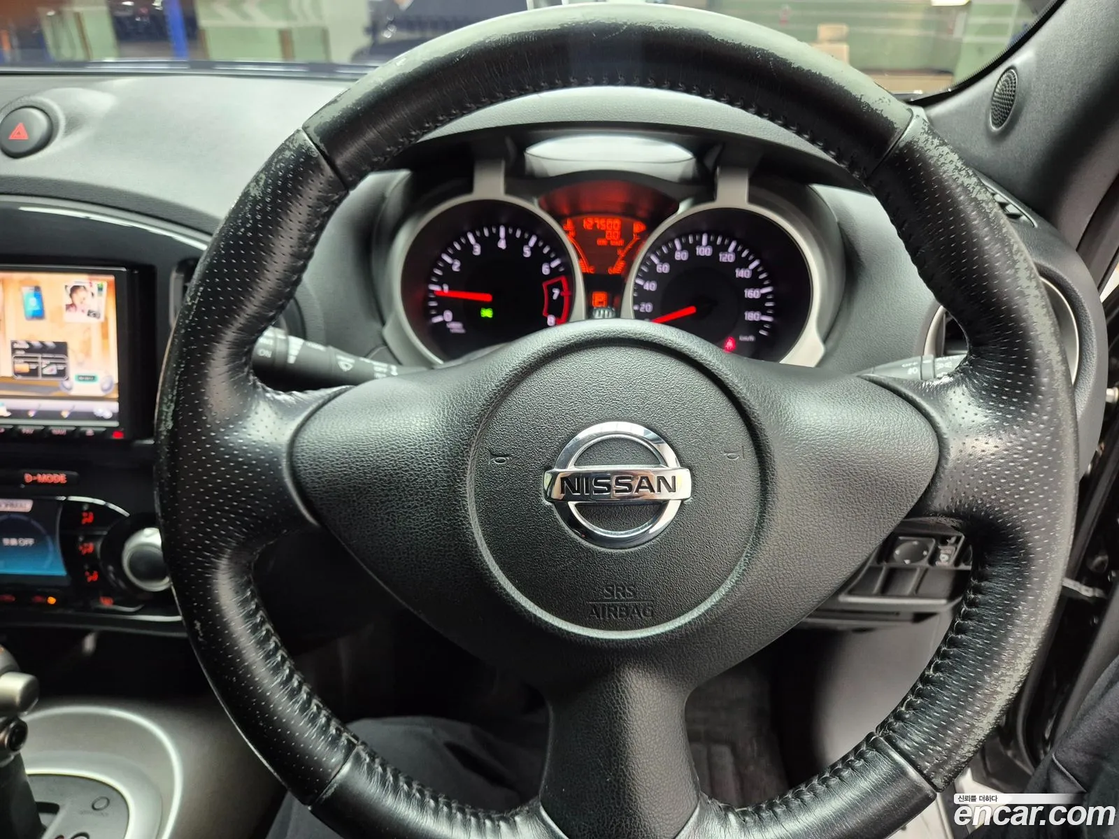 Nissan Juke 2010 — 9