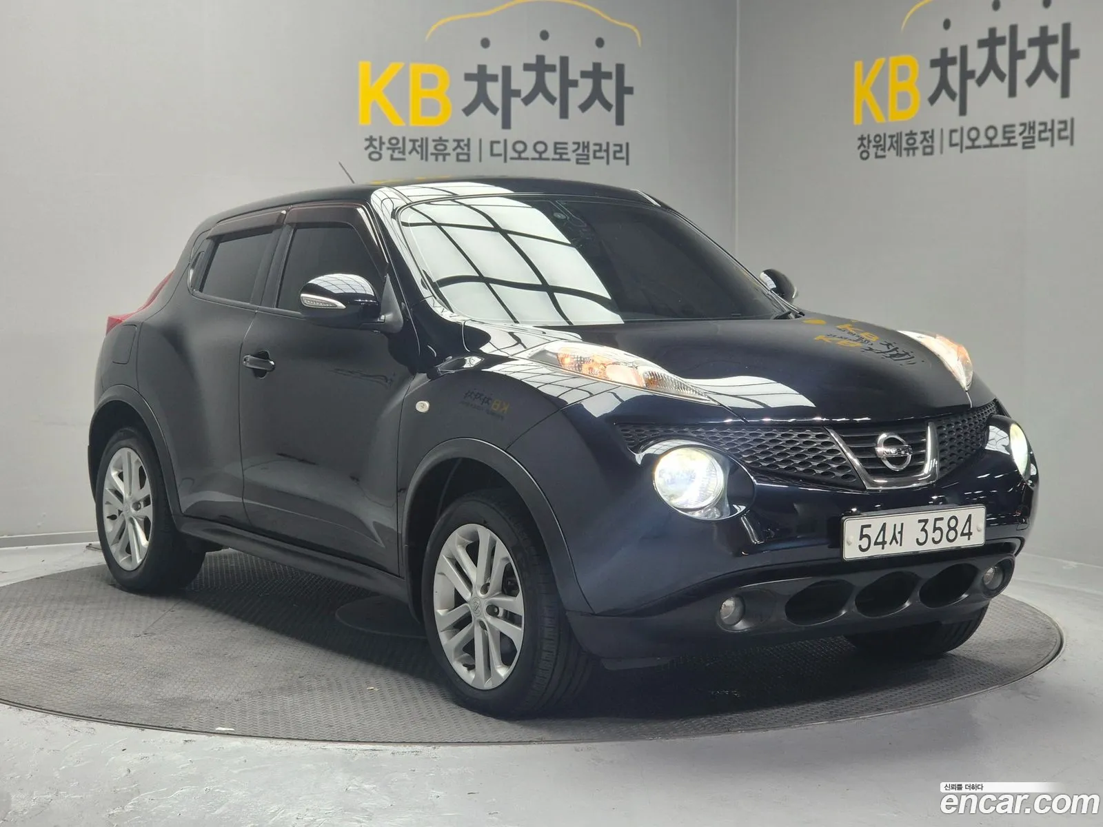 Nissan Juke 2010 — 10