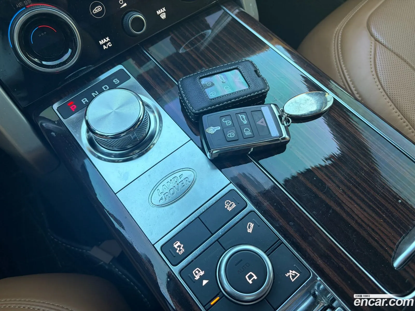 Land Rover Range Rover 2018 — 3