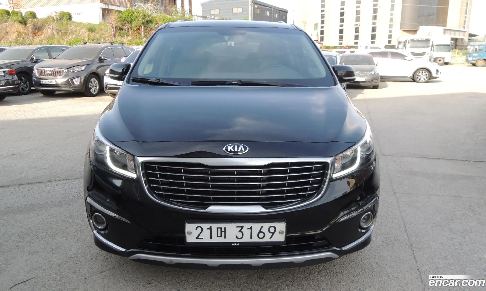 Kia Carnival 2017 — 9