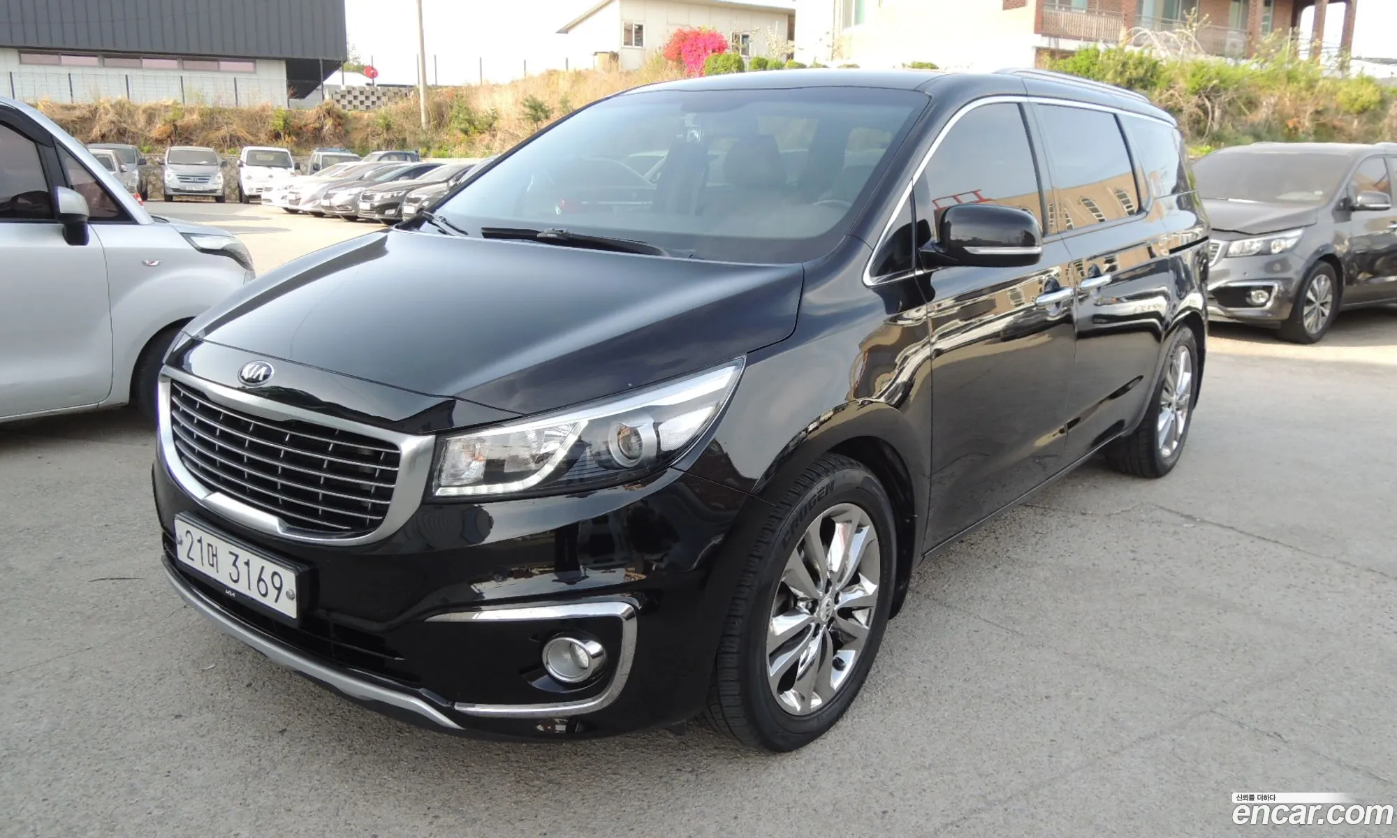 Kia Carnival 2017 — 19
