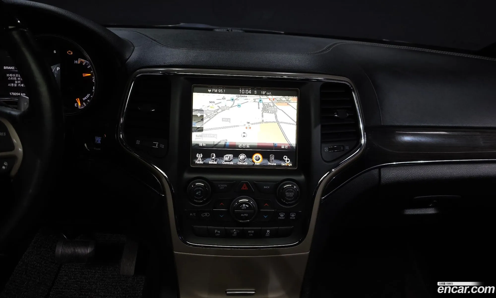 Jeep Grand Cherokee 2015 1C4RJFCM4FC910909 — 15