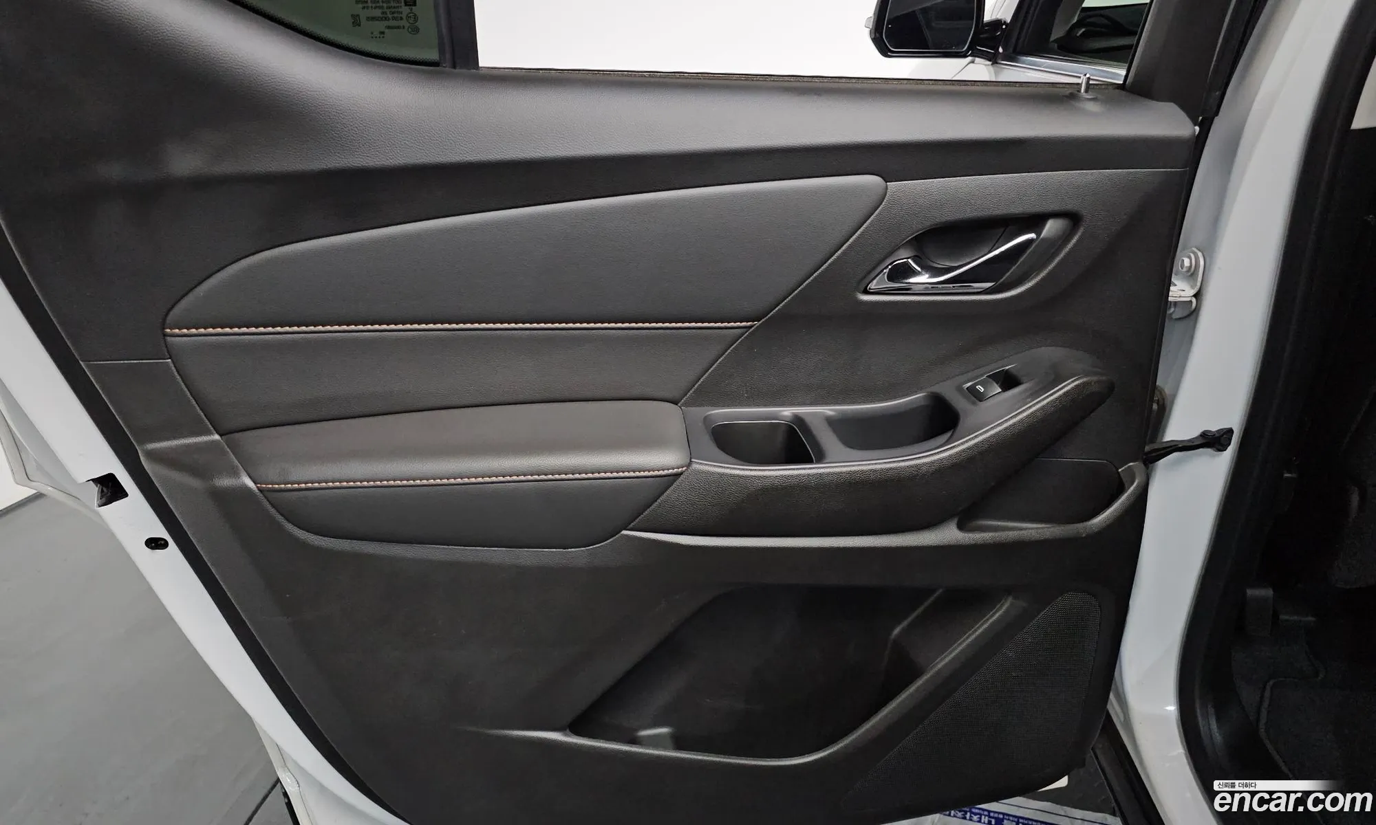 Chevrolet (GM Daewoo) Traverse 2021 — 18