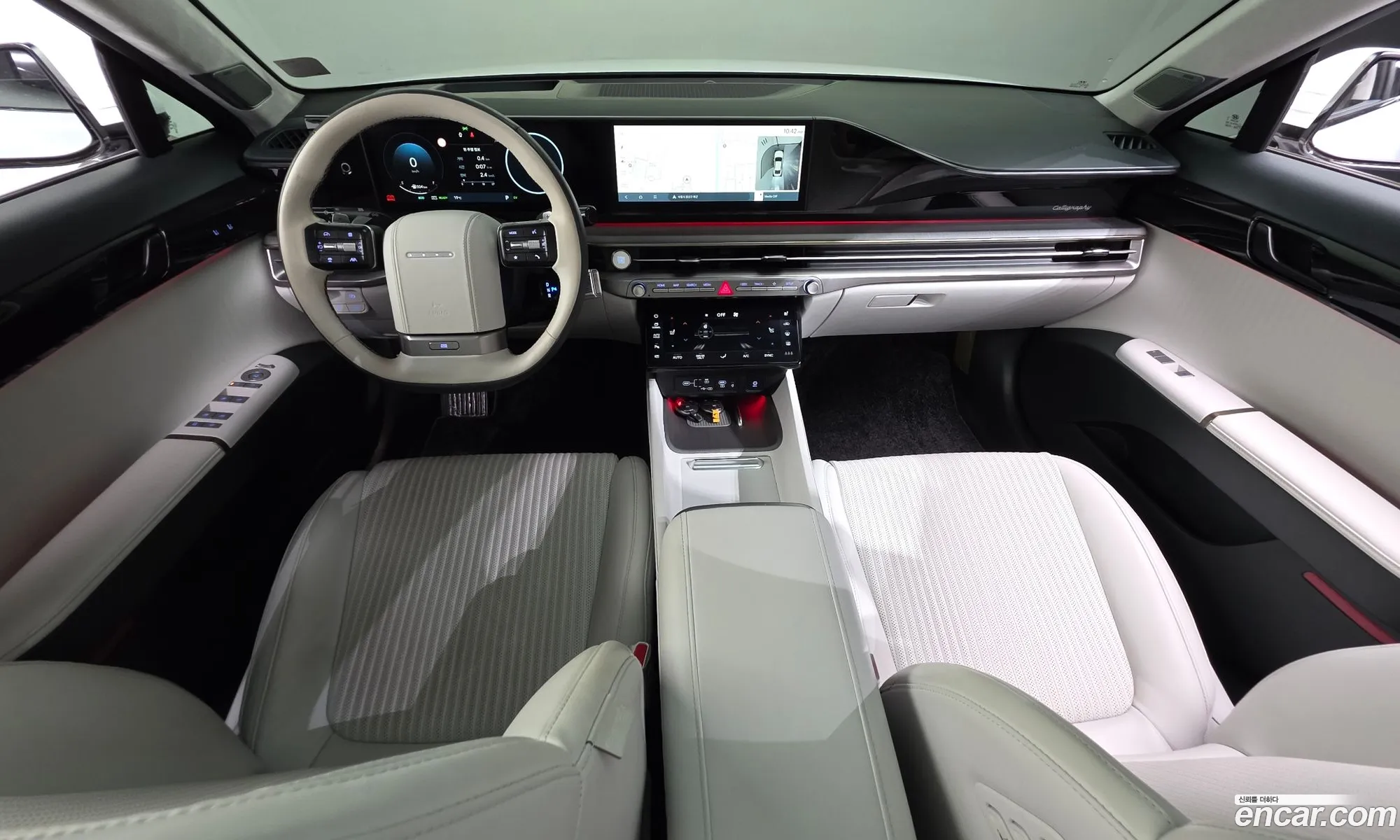 Hyundai Grandeur Hybrid 2023 — 26
