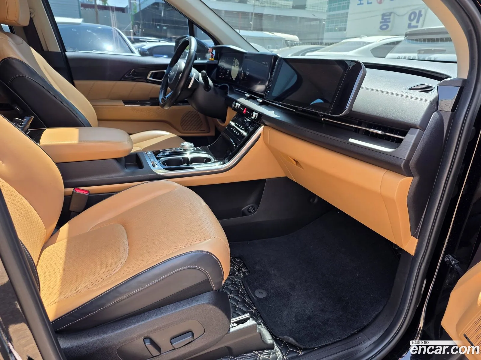 Kia Carnival 2021 — 13