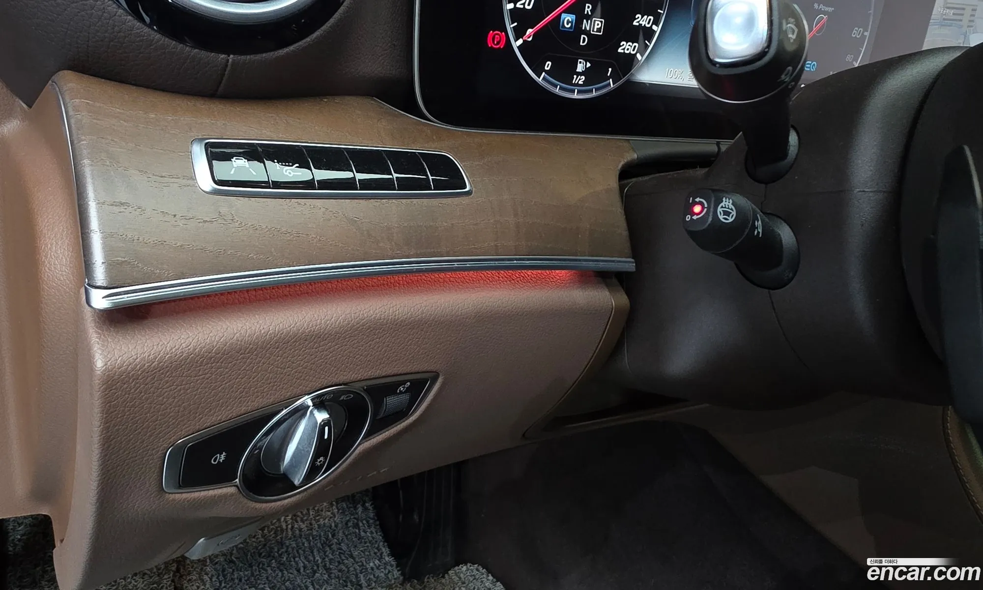 Mercedes-Benz E-Class W213 2019 — 23