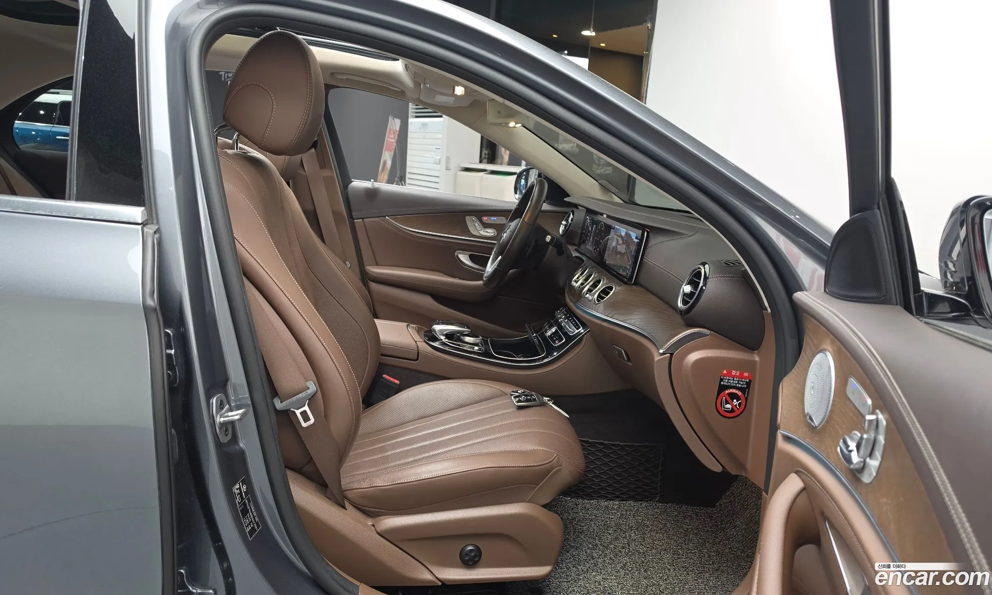 Mercedes-Benz E-Class W213 2019 — 20