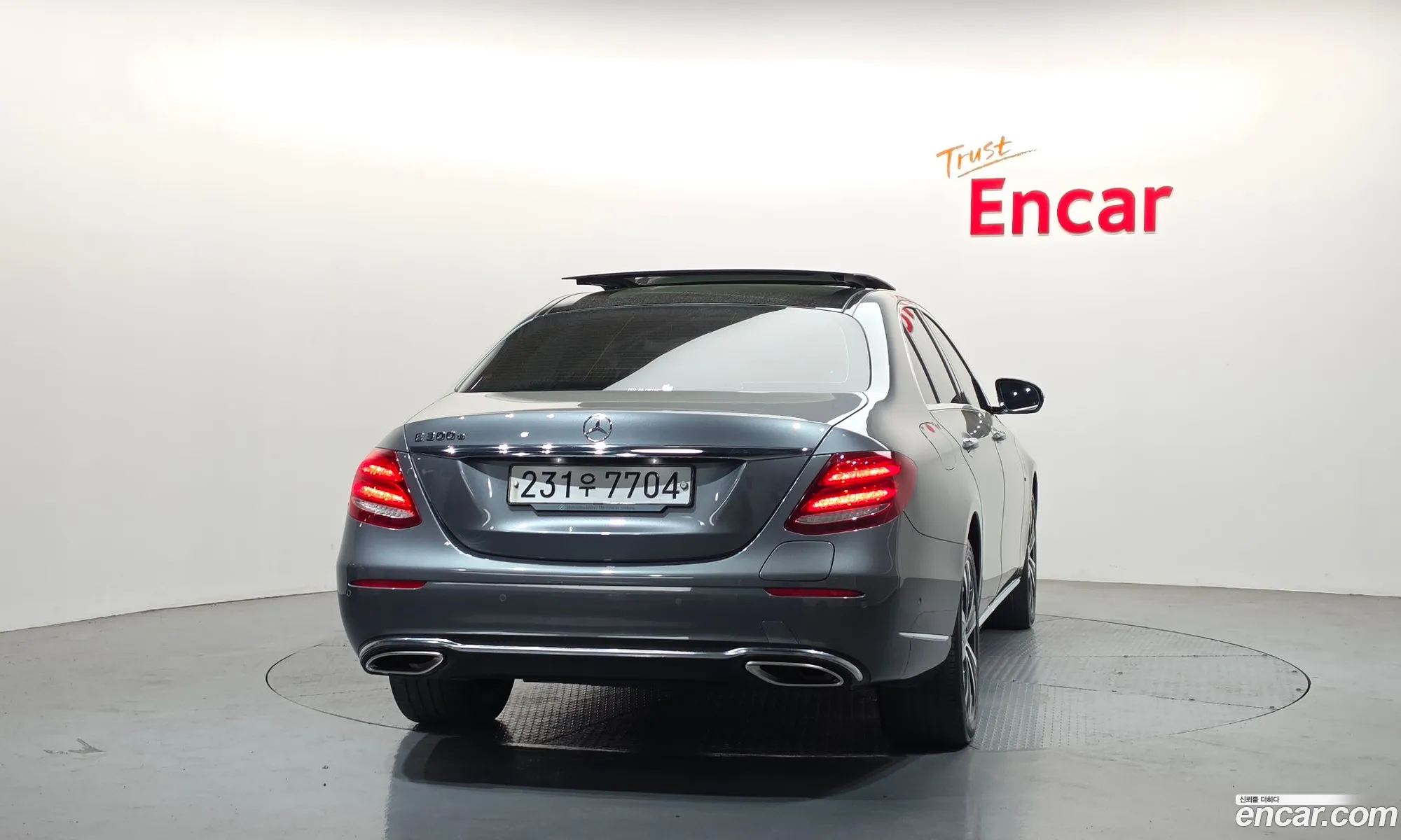 Mercedes-Benz E-Class W213 2019 — 31