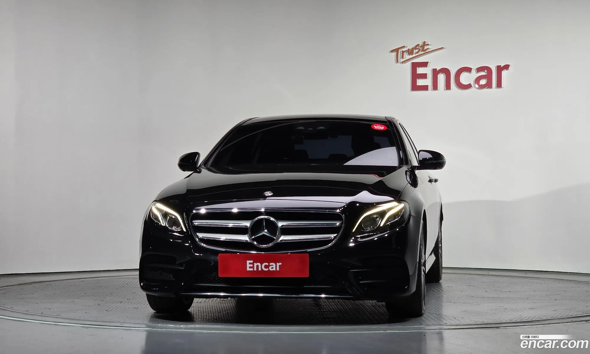 Mercedes-Benz E-Class W213 2017 WDDZF4KB666666766 — 4