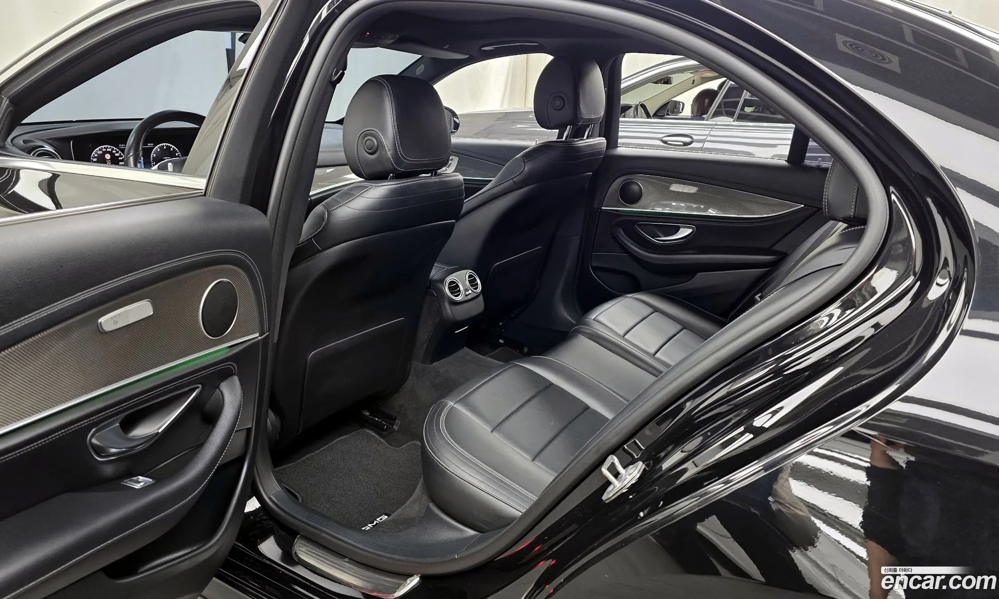 Mercedes-Benz E-Class W213 2017 WDDZF4KB666666766 — 13