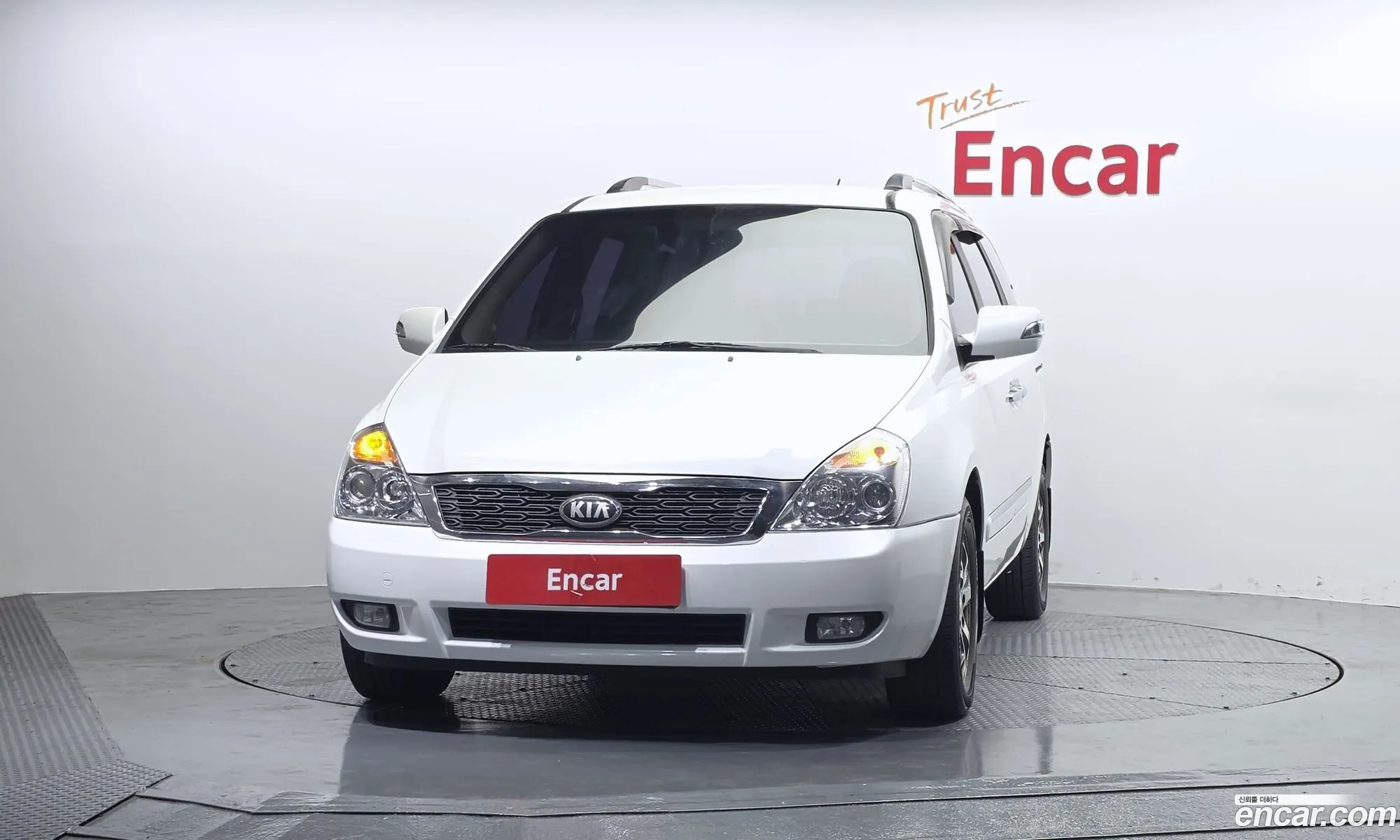 Kia Carnival R 2014 — 8