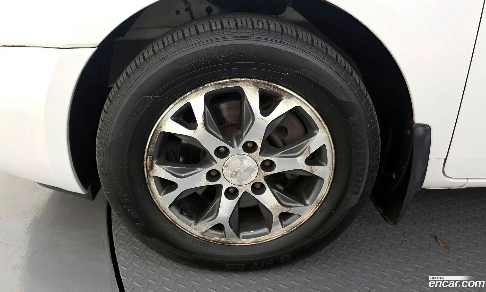 Kia Carnival R 2014 — 20