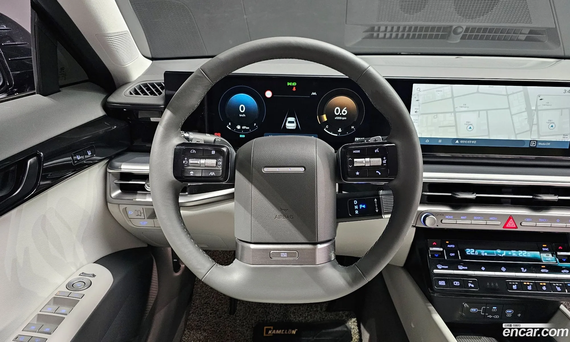 Hyundai Grandeur 2023 — 32