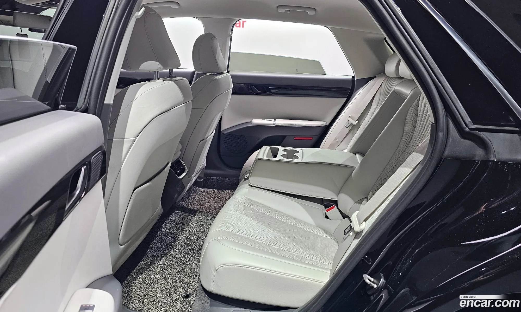 Hyundai Grandeur 2023 — 13