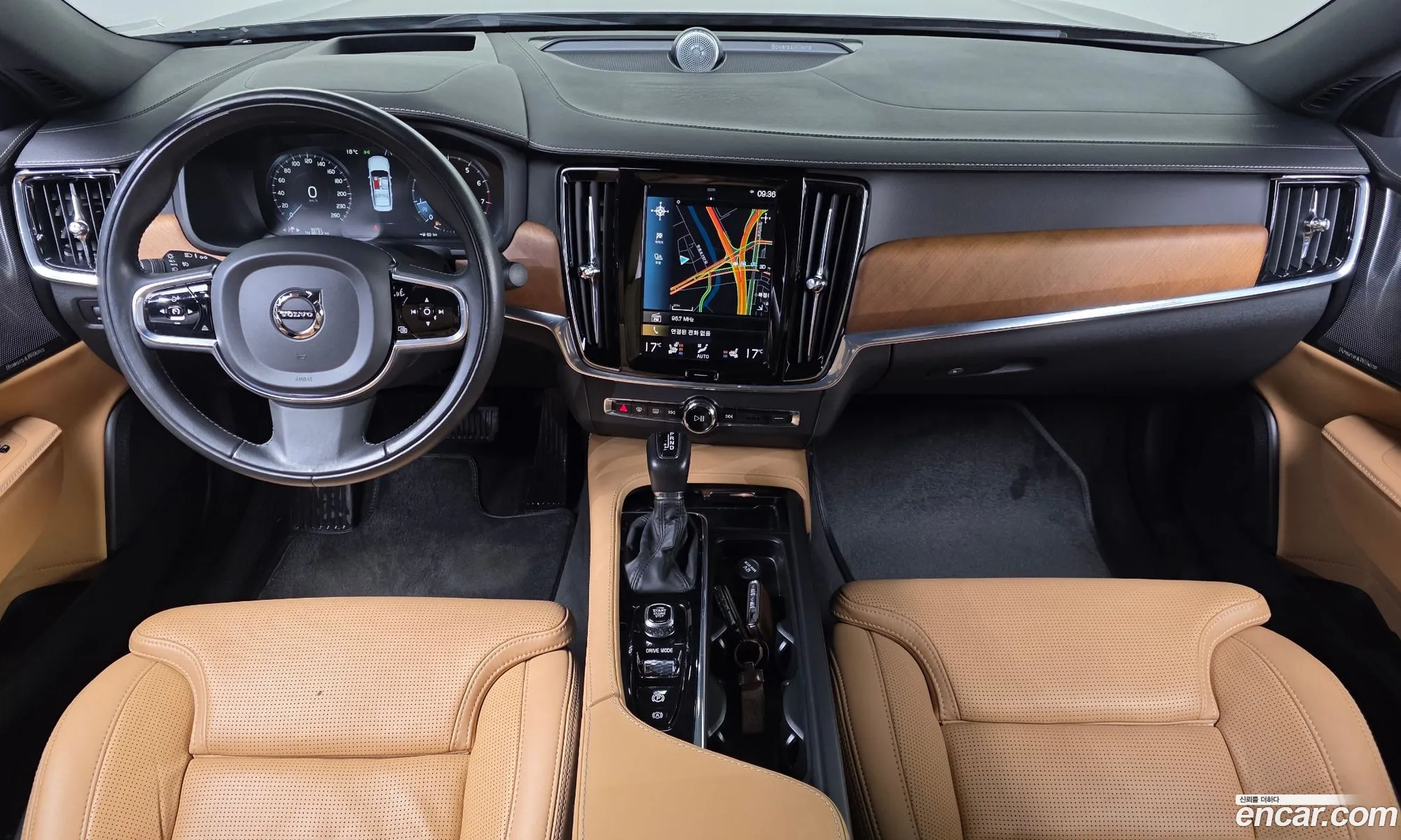 Volvo S90 2020 LVYPS102DLP083780 — 5