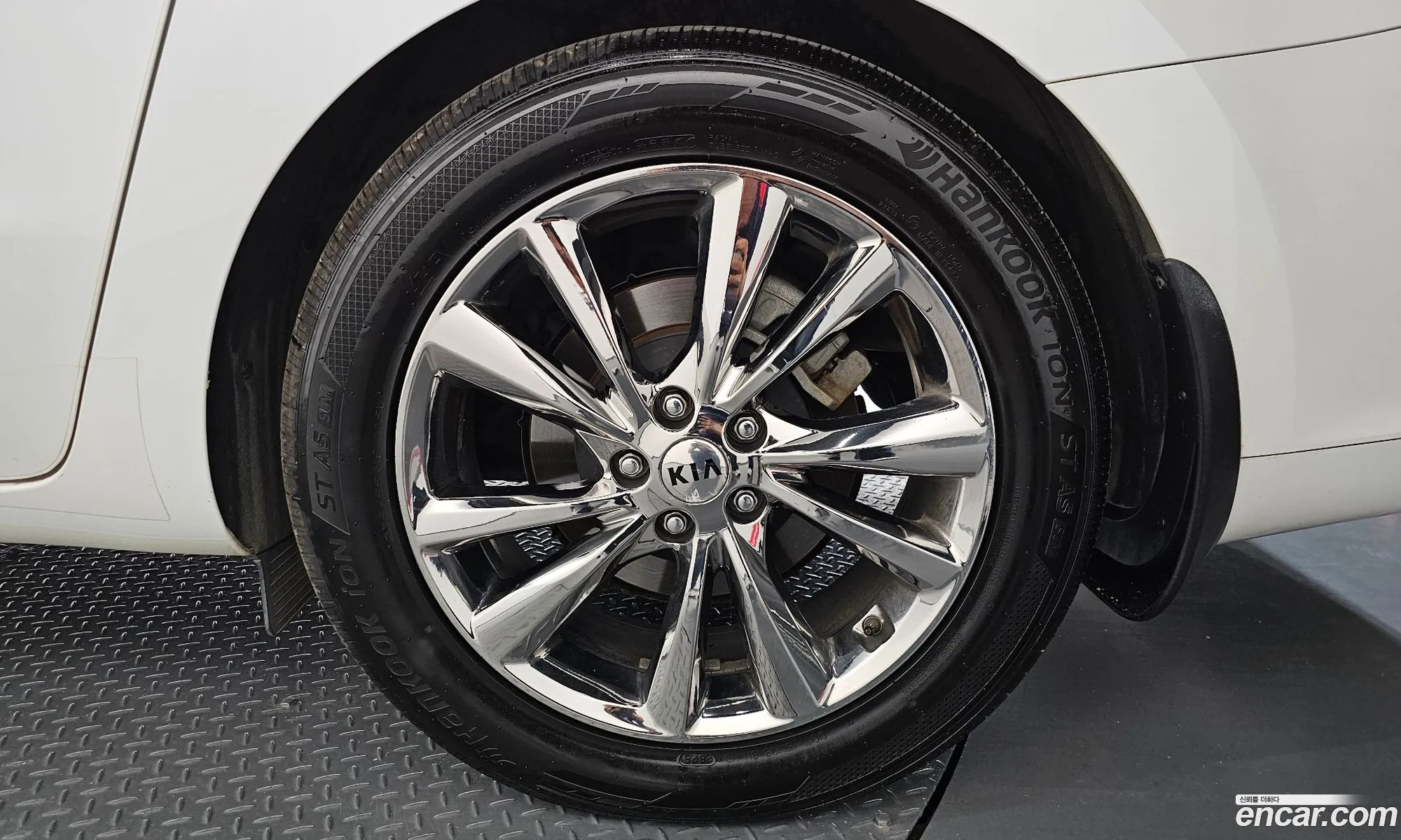 Kia Carnival 2019 — 33