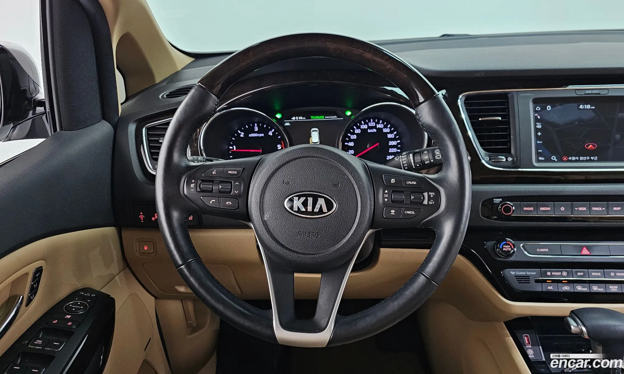 Kia Carnival 2019 — 29
