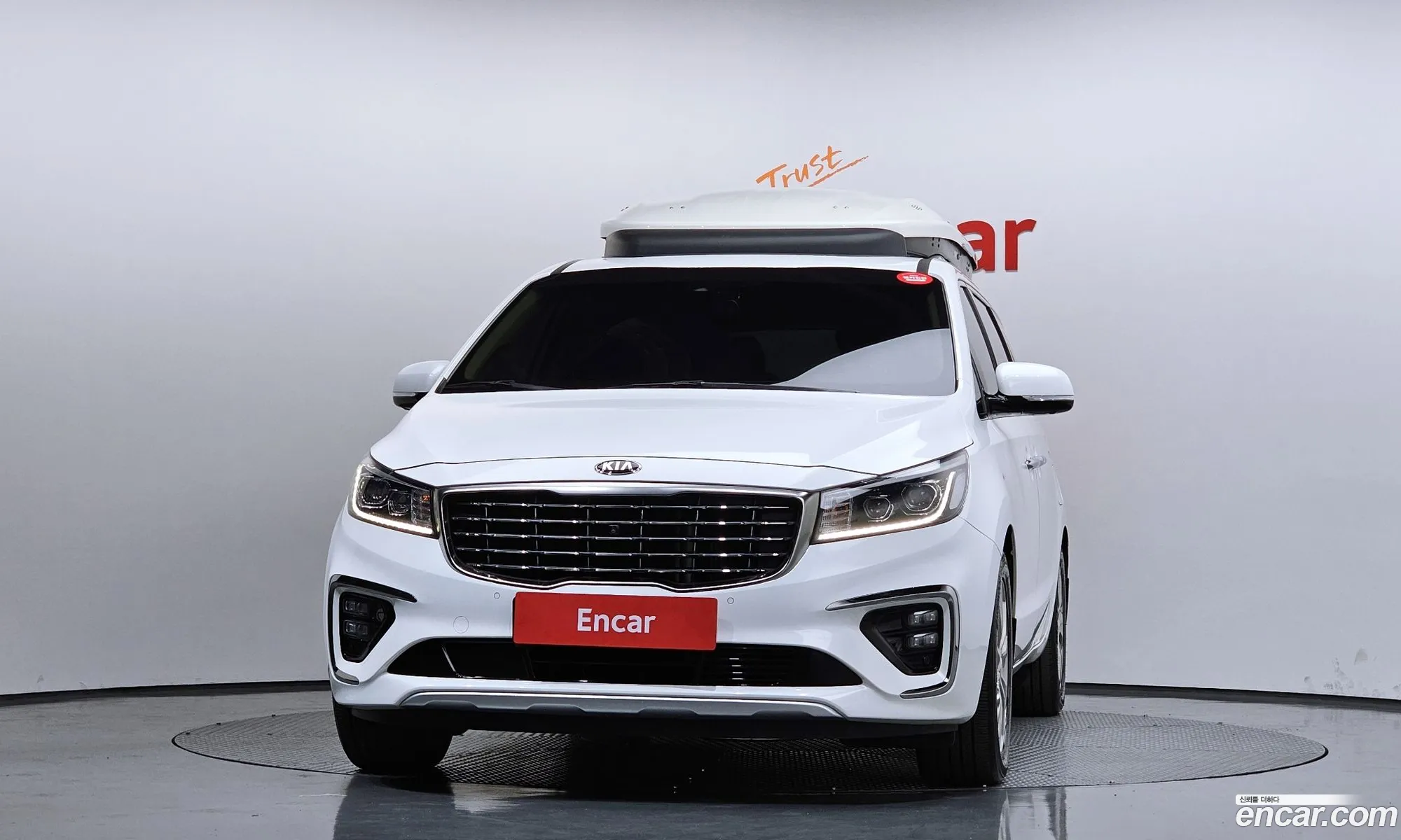 Kia Carnival 2019 — 32