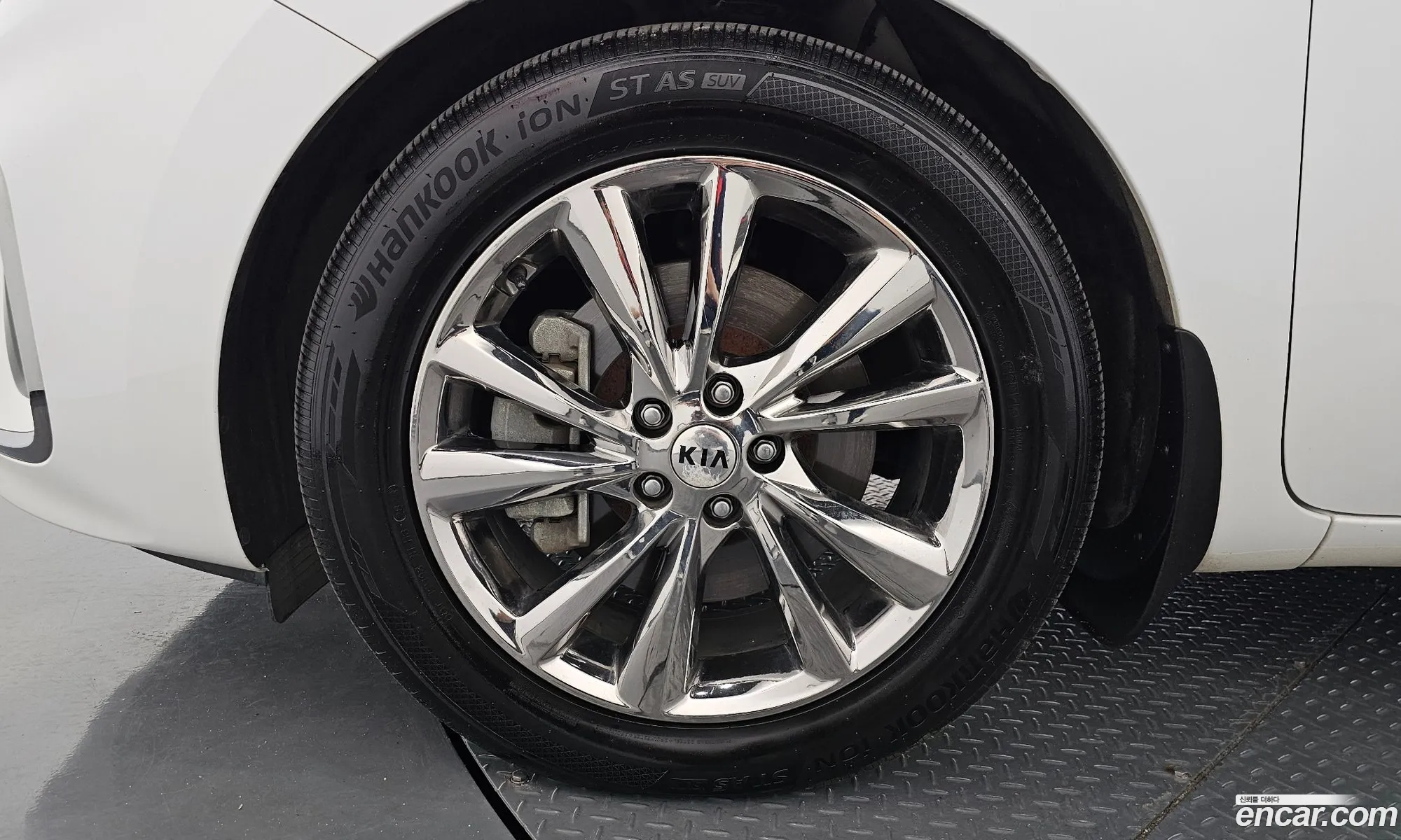 Kia Carnival 2019 — 13