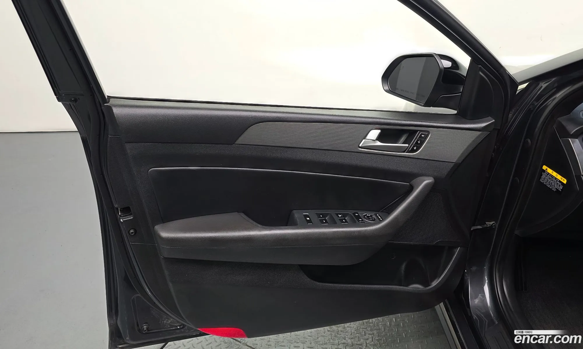 Hyundai Sonata New Rise 2018 — 12