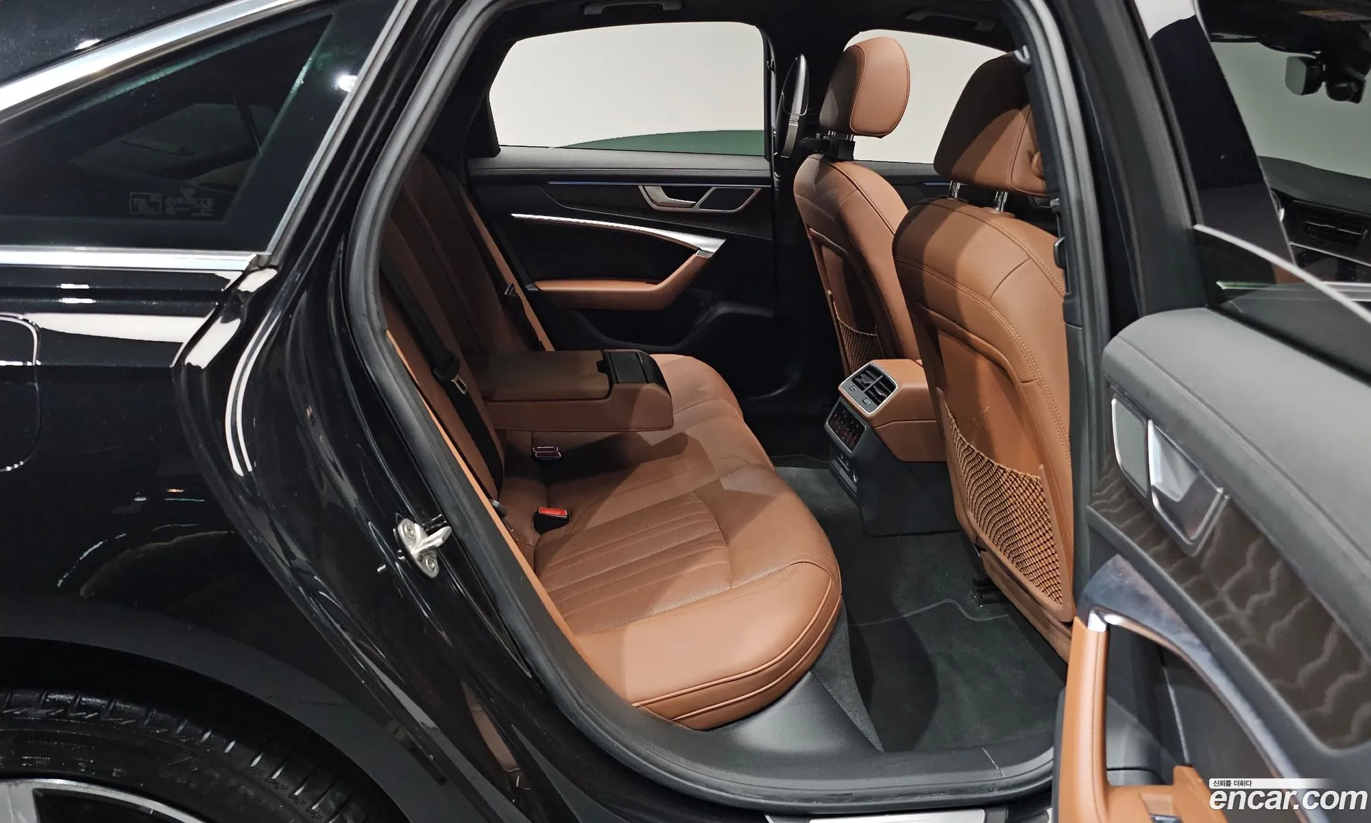 Audi A6 2022 — 9