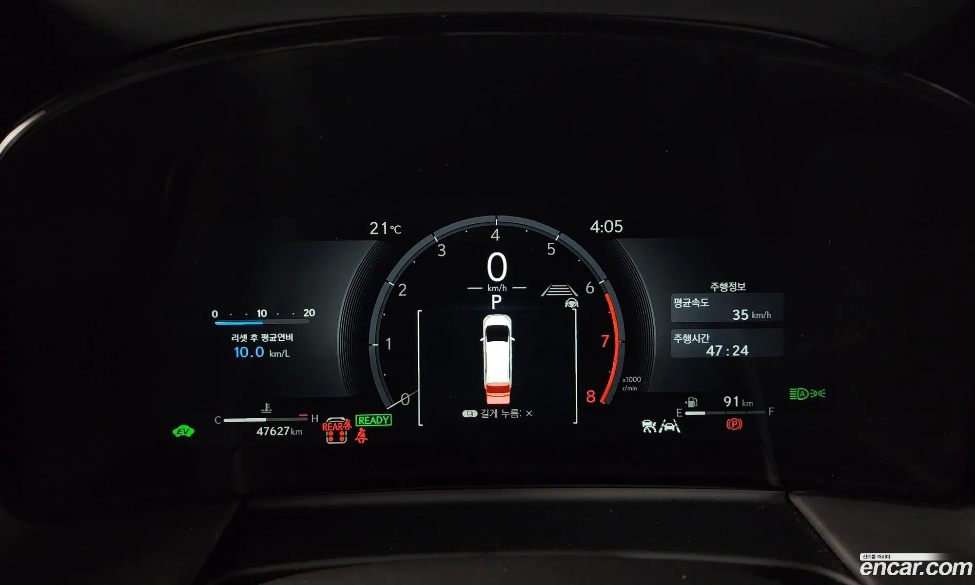 Lexus LM 2025 JTHBAAAD111111111 — 8