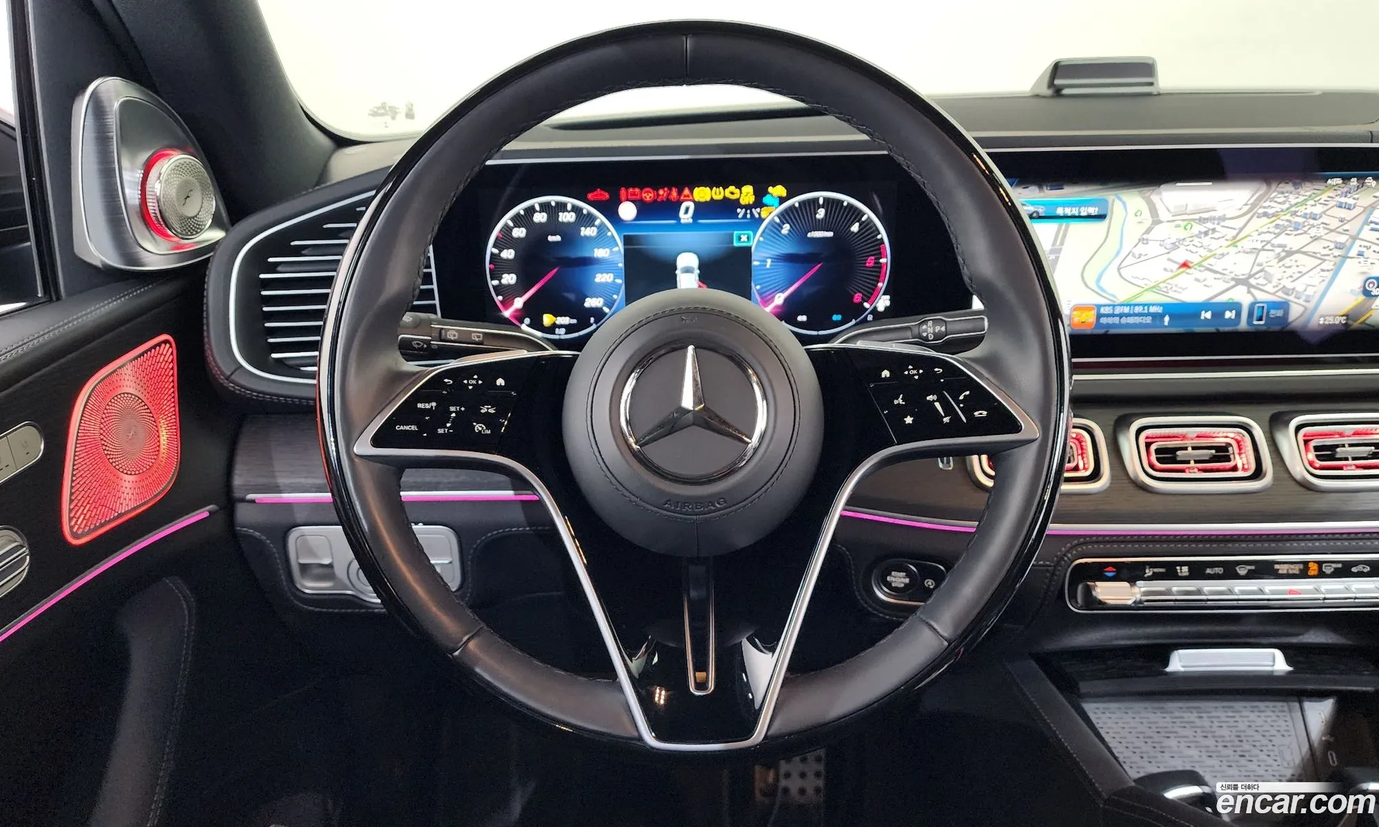 Mercedes-Benz GLS-Class X167 2025 — 13