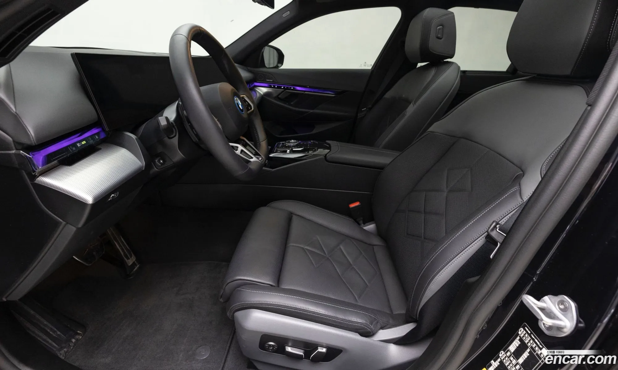 BMW 5 Series 2025 — 4